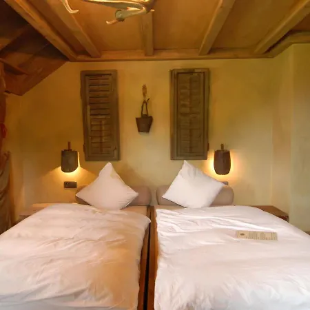 Σπίτι διακοπών Opulent In Thirimont With Turkish Steambath Waimes