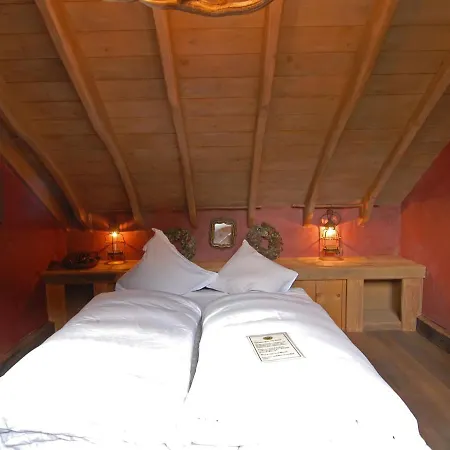 Σπίτι διακοπών Opulent In Thirimont With Turkish Steambath Waimes